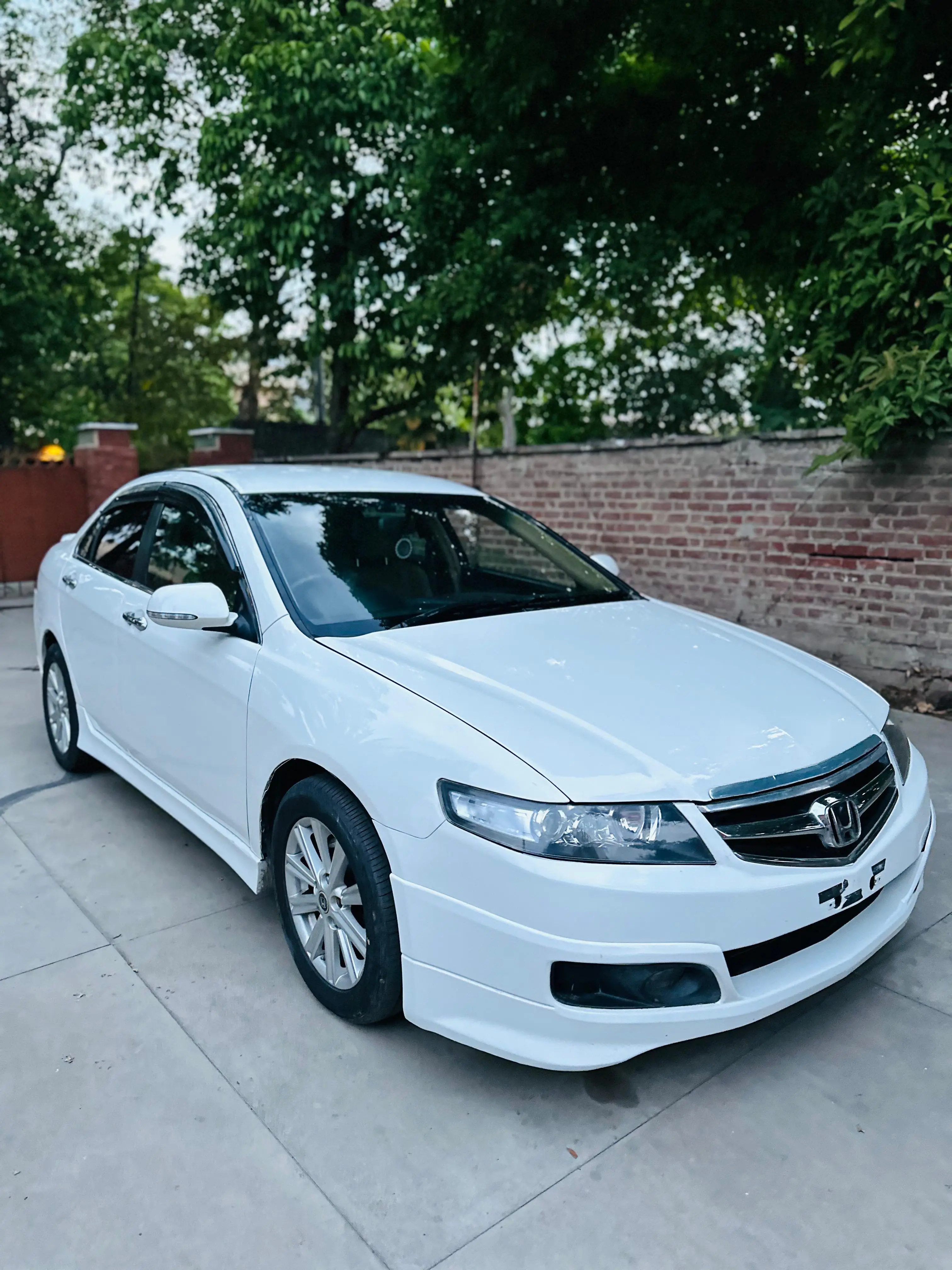 Honda Accord CL9